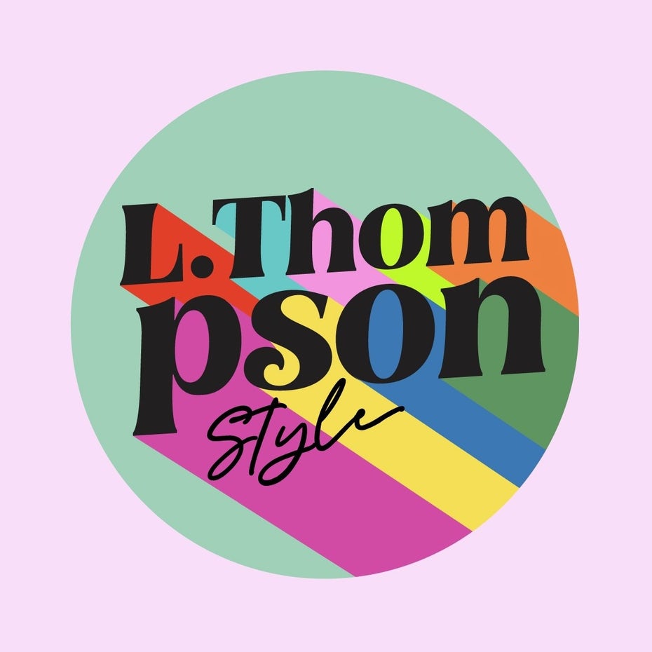 сферический логотип пастельных тонов для "L. Thompson Style" сферический логотип пастельных тонов для "L. Thompson Style"